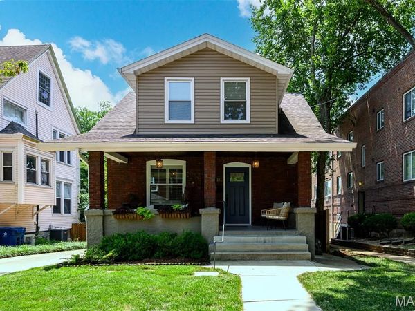 7242 Moller Avenue , Maplewood, MO 63143