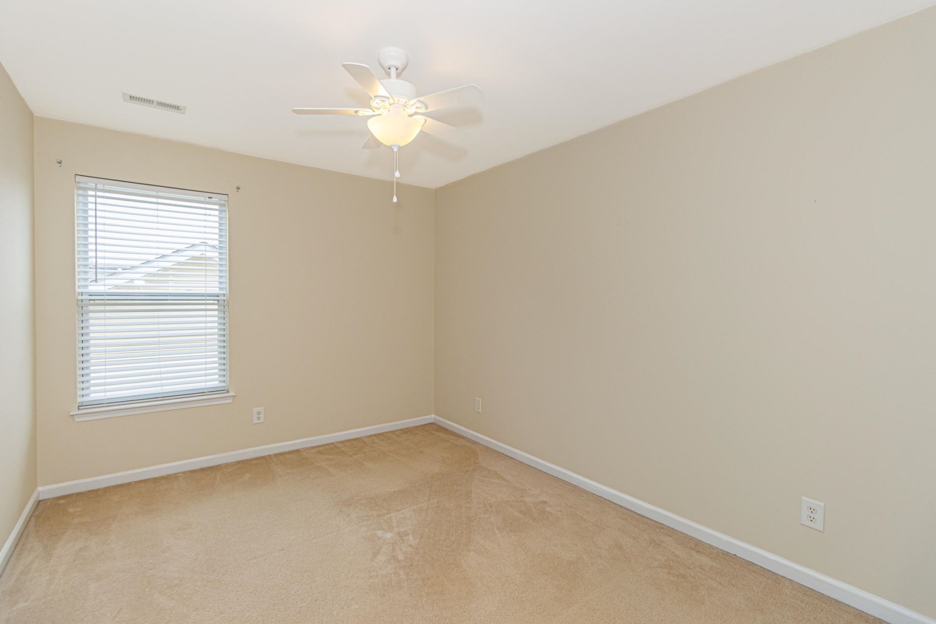 757 Bonita Loop Photo 32