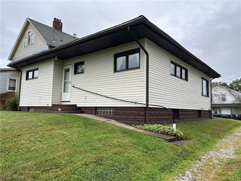 433 Park Avenue, Cadiz, OH 43907 Photo 3