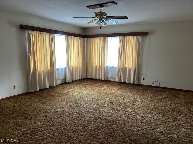 433 Park Avenue, Cadiz, OH 43907 Photo 5