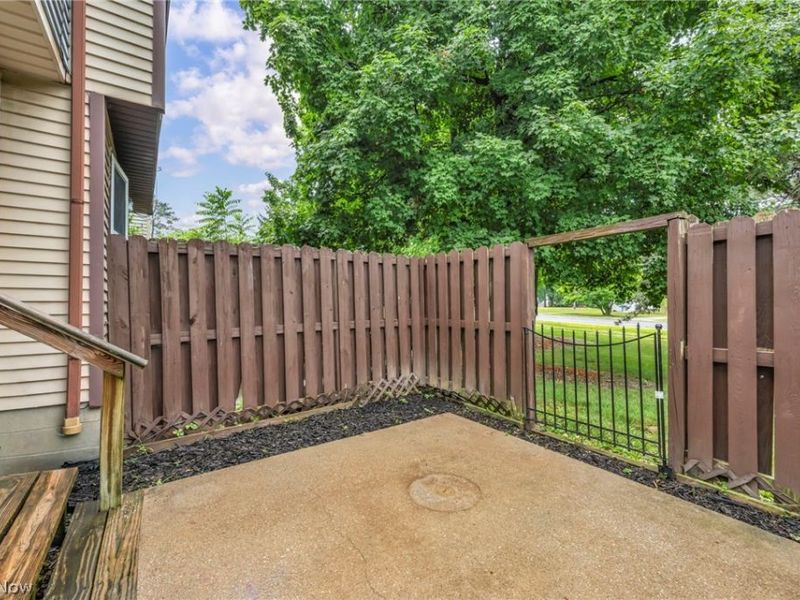 4833 Grafton Road, Brunswick, OH 44212 Photo 35