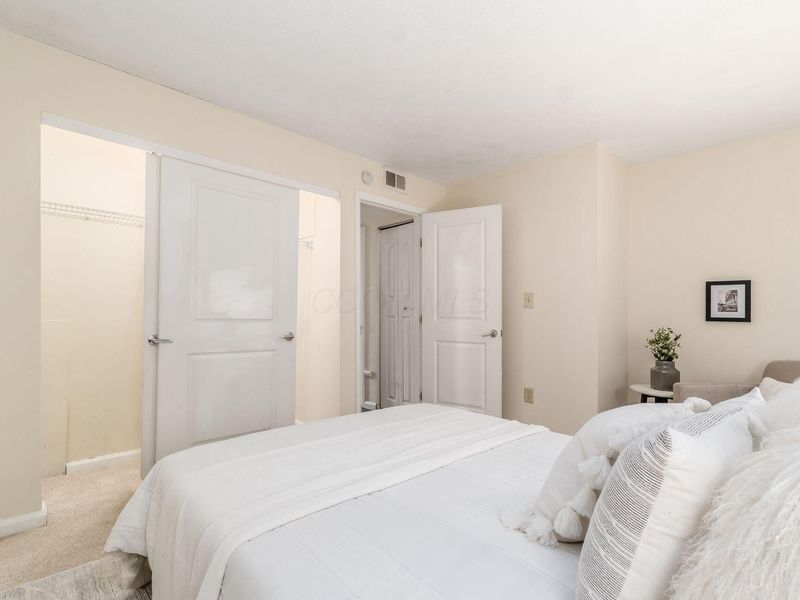 915 Quay Avenue, Unit 915H, Grandview Heights, OH 43212 Photo 24