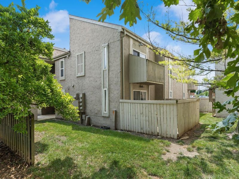 915 Quay Avenue, Unit 915H, Grandview Heights, OH 43212 Photo 29