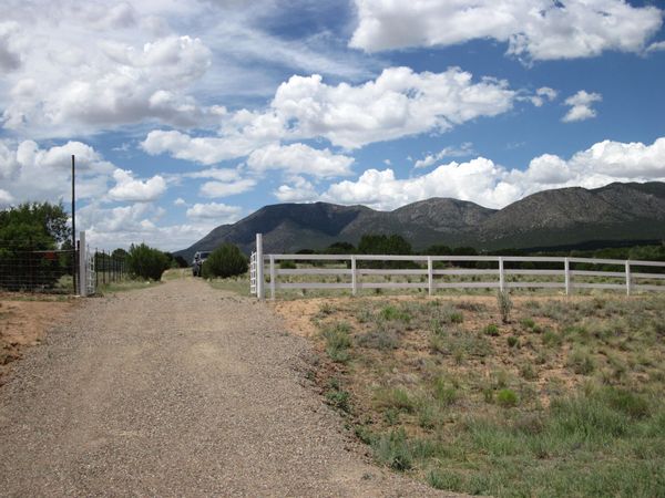 975 NM-344 , Edgewood, NM 87015