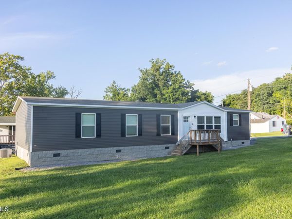 1135 Shipp Street, Kingsport, TN 37660
