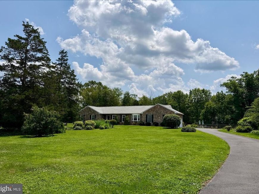 350 Homestead Drive, Harleysville, PA 19438 Main Photo