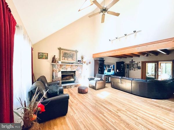 7 LIBRA MEW, LAKE ARIEL, PA 18436