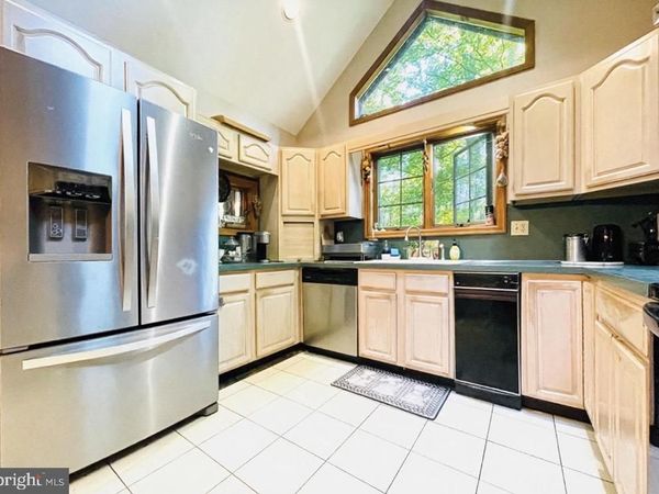 7 LIBRA MEW, LAKE ARIEL, PA 18436