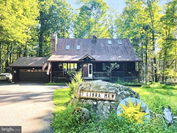 7 LIBRA MEW, LAKE ARIEL, PA 18436