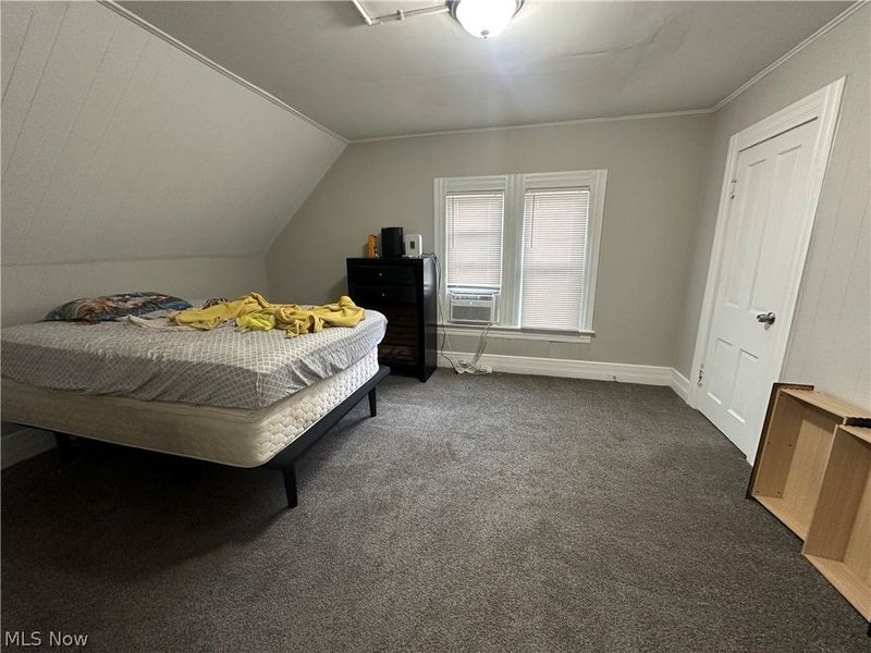 875 E 154th Street, Cleveland, OH 44110 Photo 13