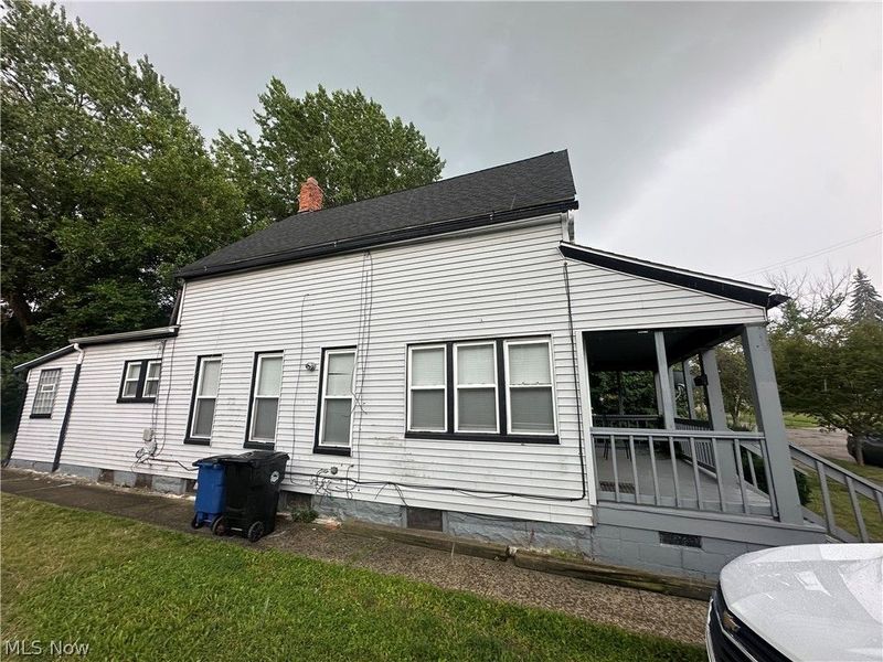 875 E 154th Street, Cleveland, OH 44110 Photo 2