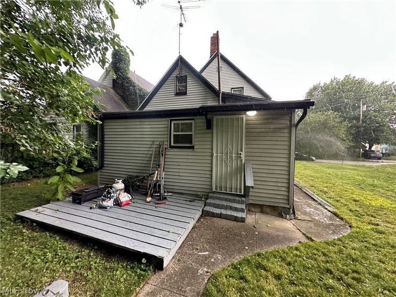 875 E 154th Street, Cleveland, OH 44110 Photo 6