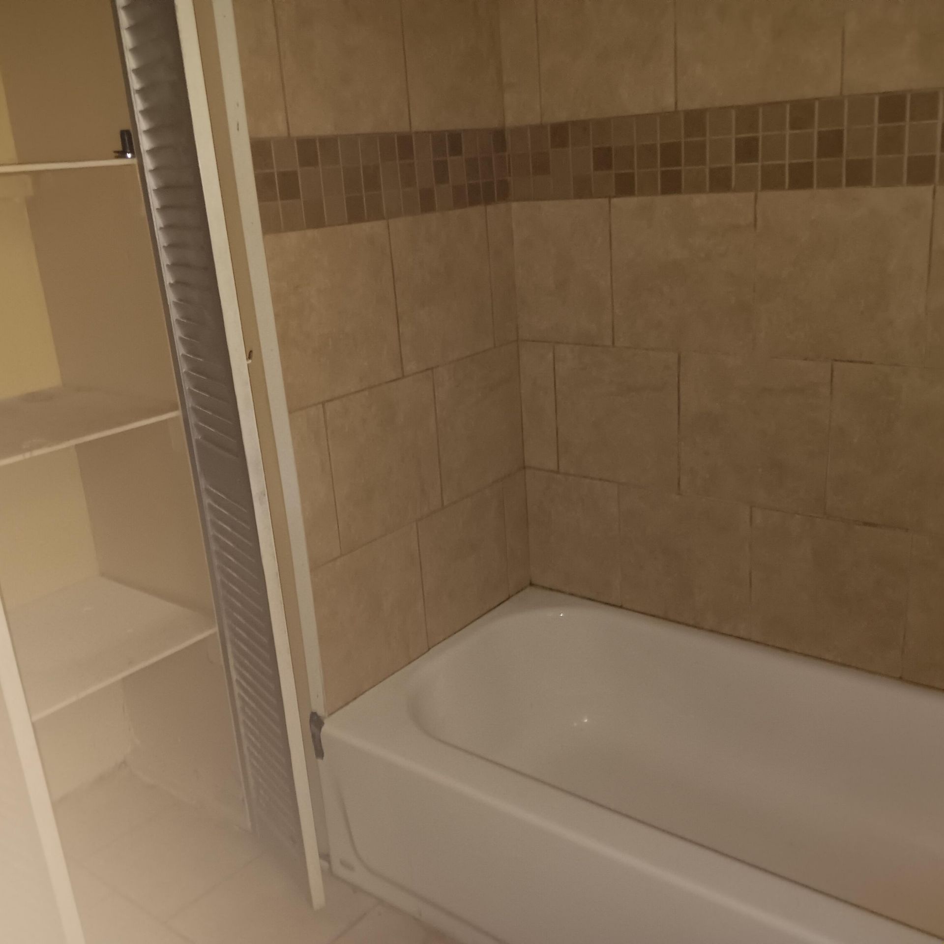 805 Driftwood Lane Photo 5