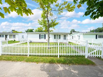 2535 Locust Street Port Huron, Mi 48060