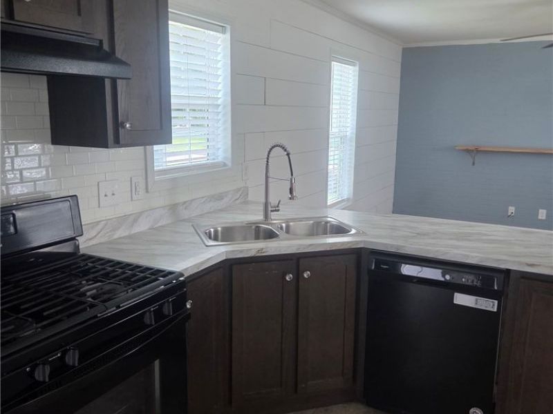 89 Woodcrest, Unit 89, Marysville, OH 43040 Photo 15