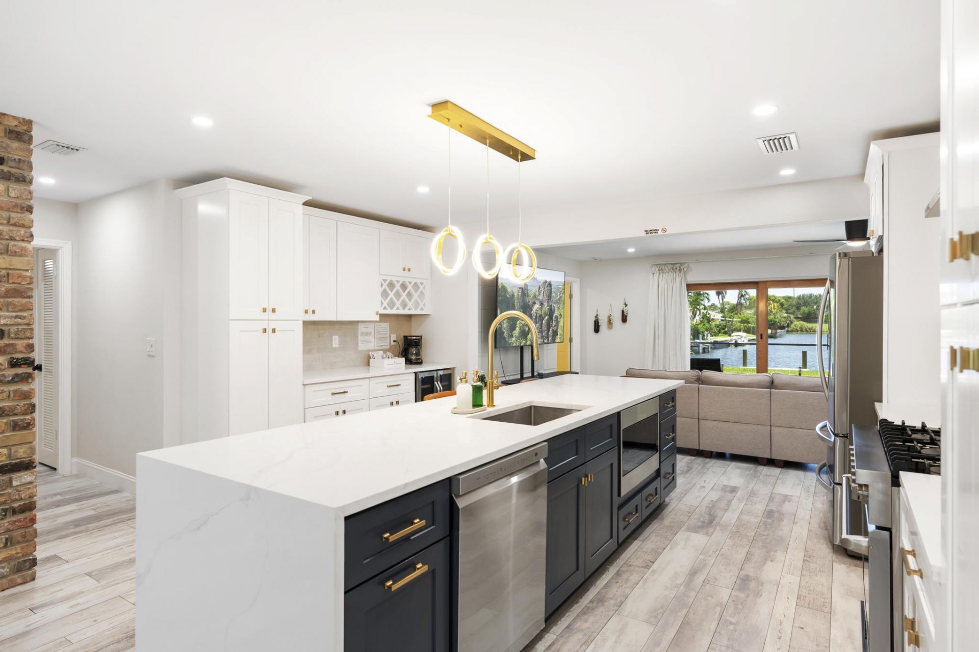 8416 Pine Tree Lane, Lake Clarke Shores, FL 33406 Photo