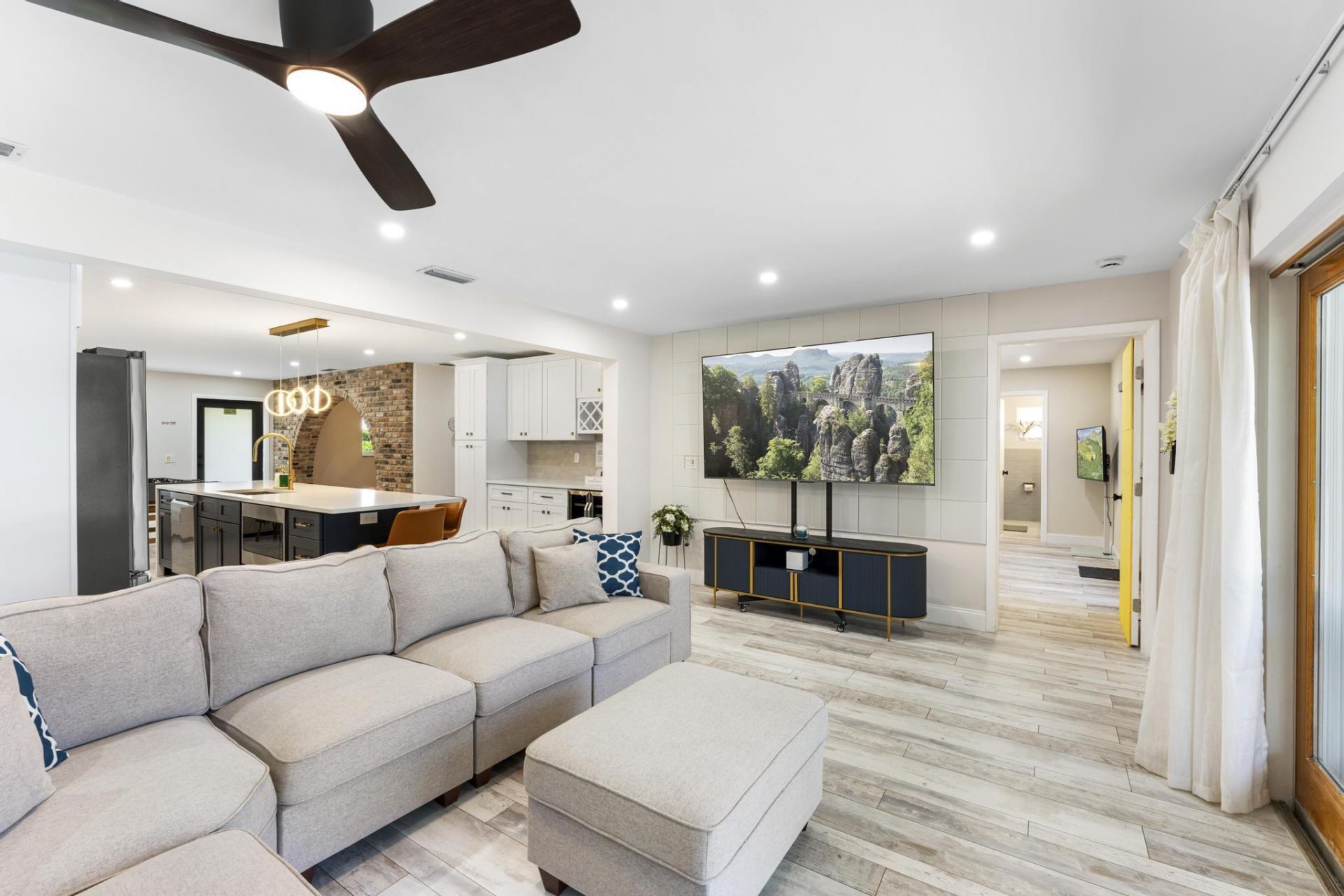 8416 Pine Tree Lane, Lake Clarke Shores, FL 33406 Photo