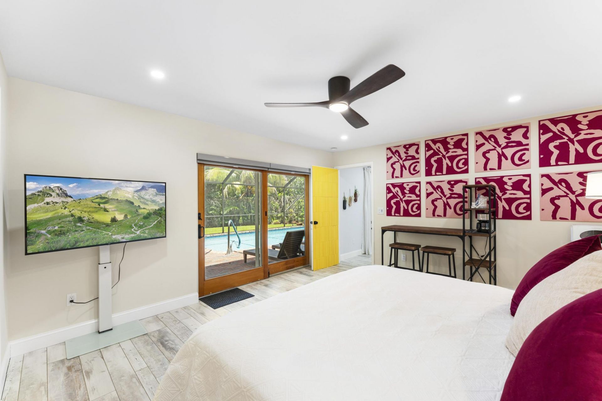 8416 Pine Tree Lane, Lake Clarke Shores, FL 33406 Photo