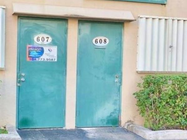 1791 Blount Road, Unit 607, Pompano Beach, FL 33097