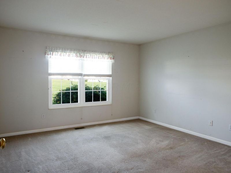 11926 Sandpiper Lane, Pickerington, OH 43147 Photo 4