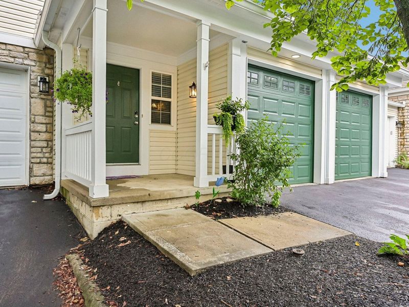 356 Sycamore Woods Lane, Gahanna, OH 43230 Photo 5