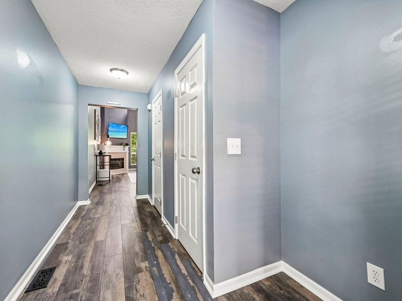 356 Sycamore Woods Lane, Gahanna, OH 43230 Photo 6