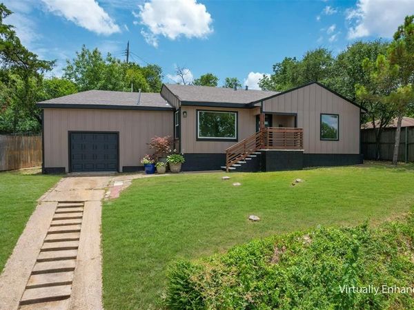 3134 W Jefferson Boulevard, Dallas, TX 75211