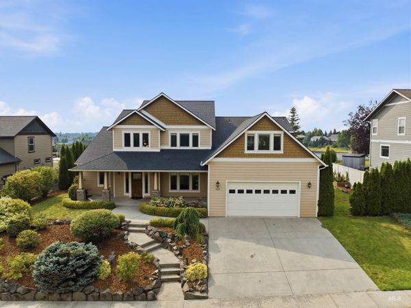 409 Panorama, Moscow, ID 83843