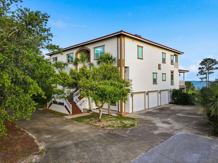 Property Image 104