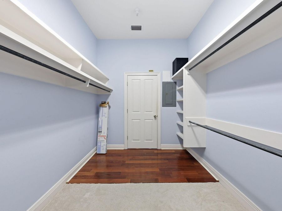 Property Image 116