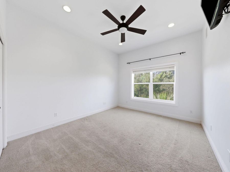 Property Image 124