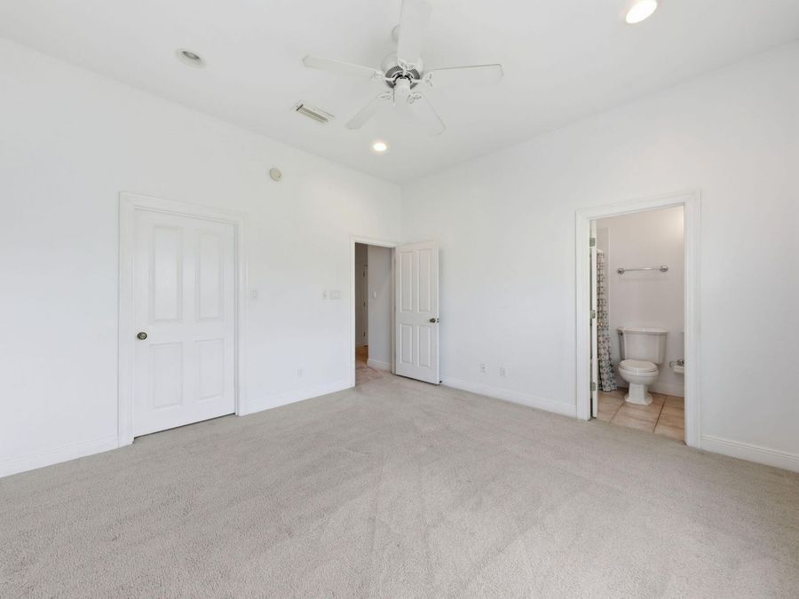 Property Image 128