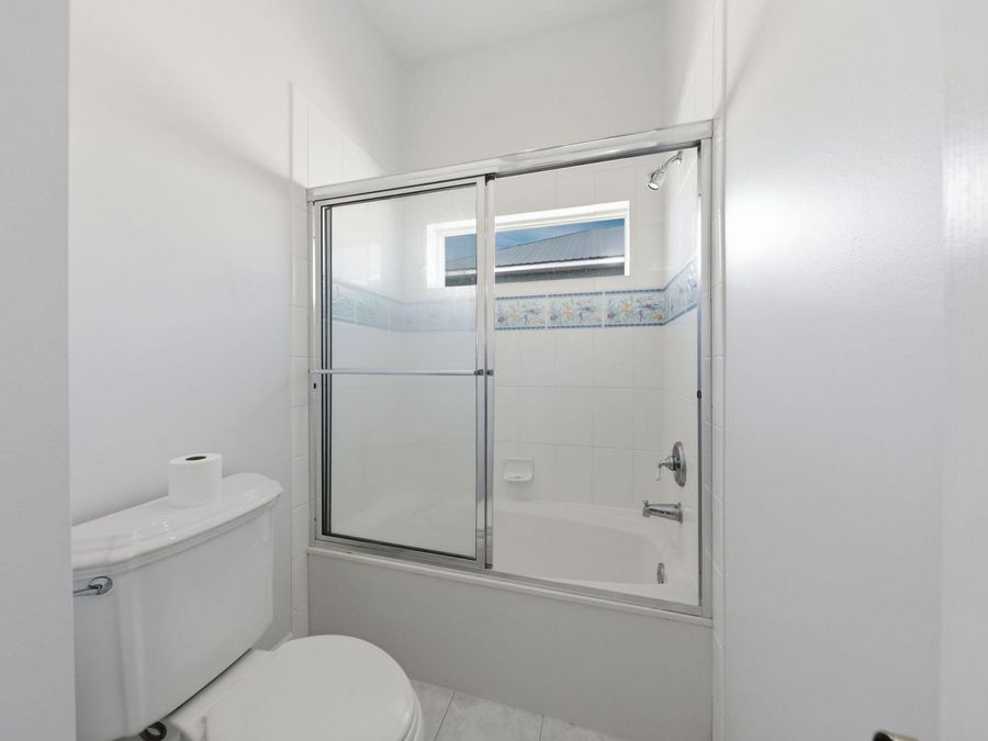 Property Image 136