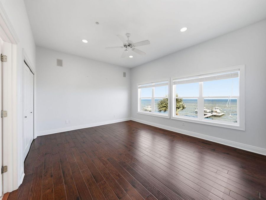 Property Image 137