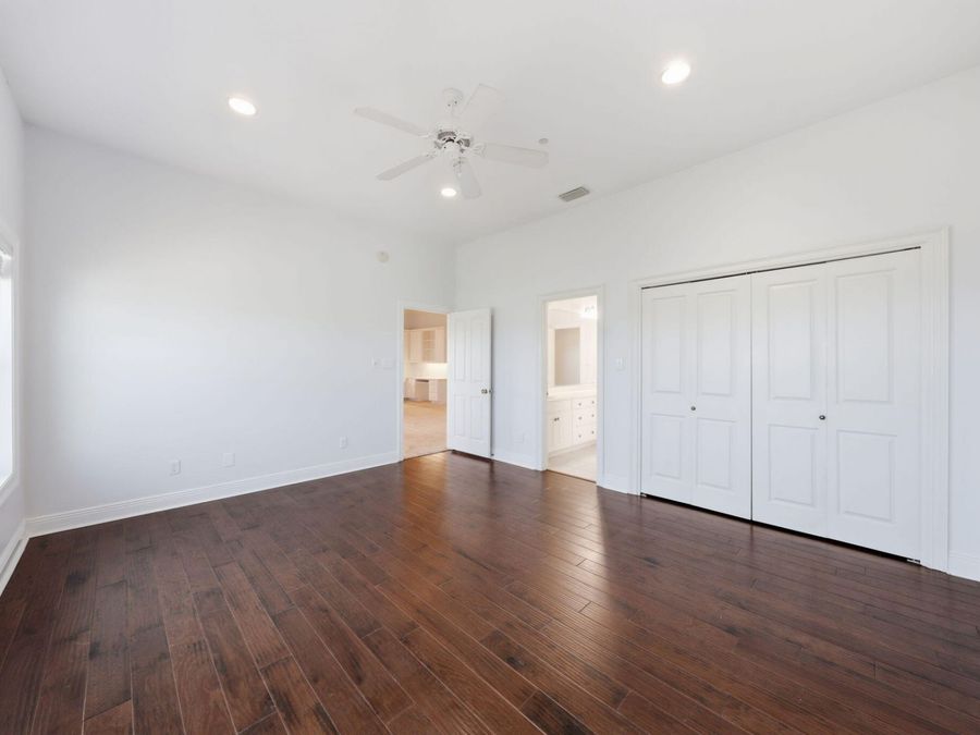 Property Image 138