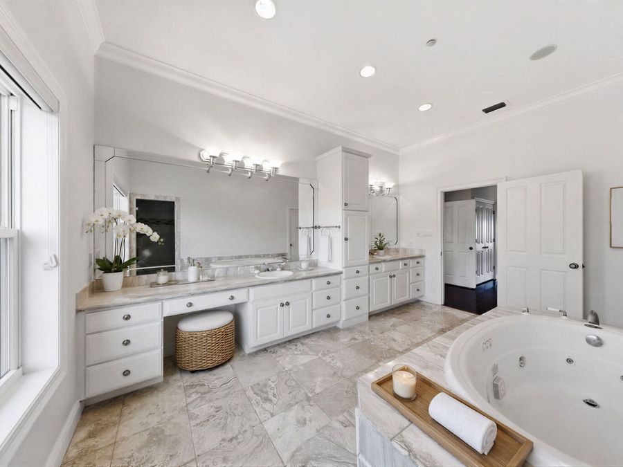Property Image 164