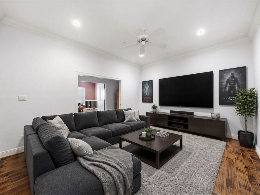 Property Image 185