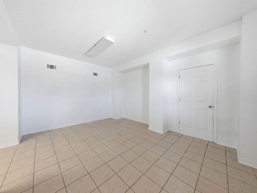 Property Image 66
