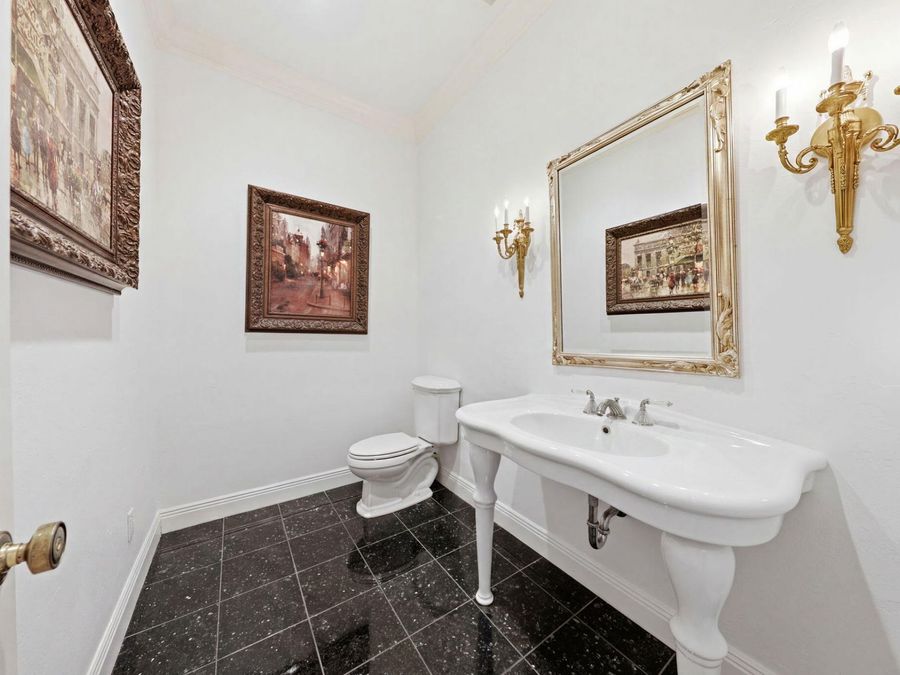 Property Image 80