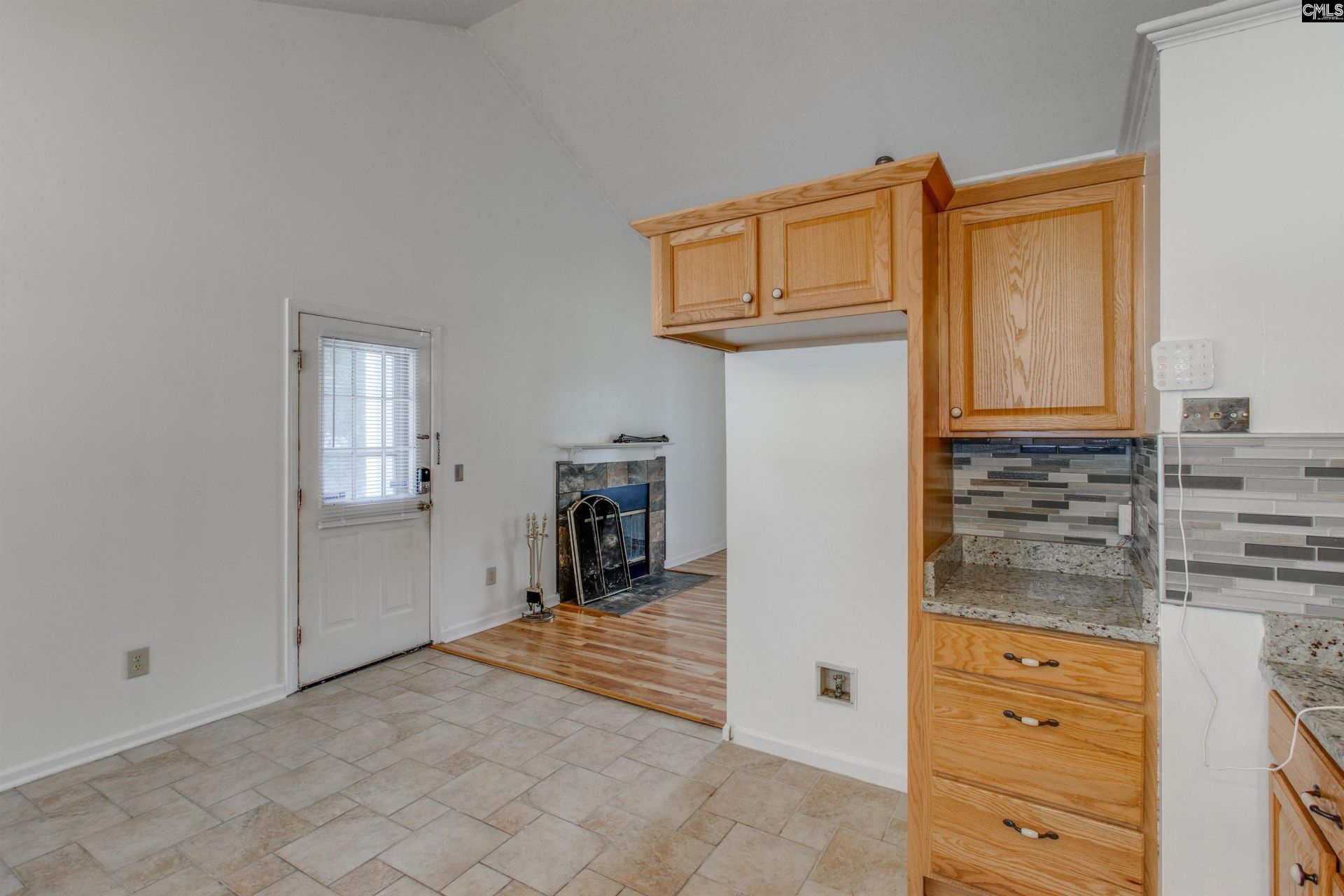 804 Sky Lane Drive  Photo 12