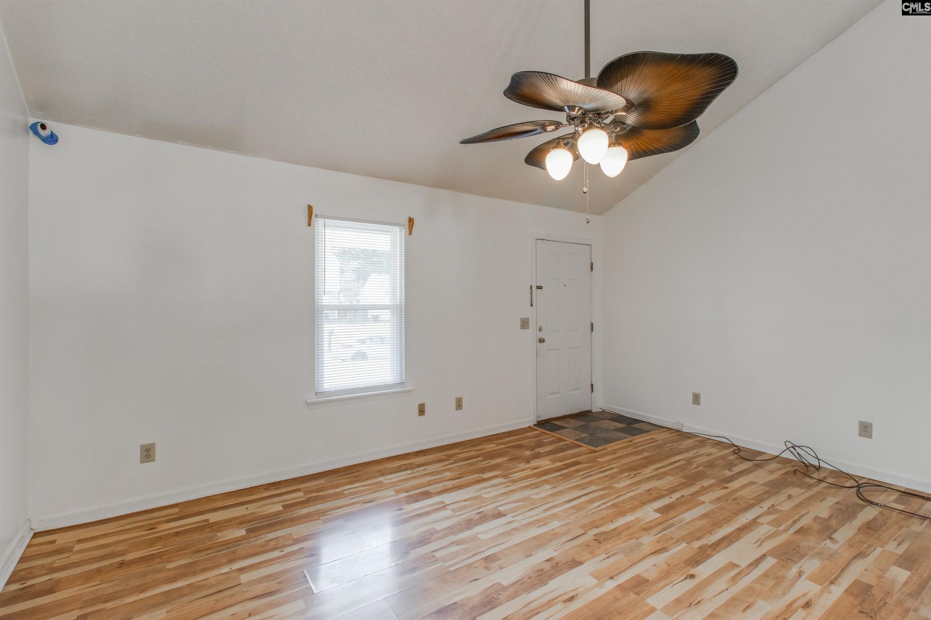 804 Sky Lane Drive  Photo 7