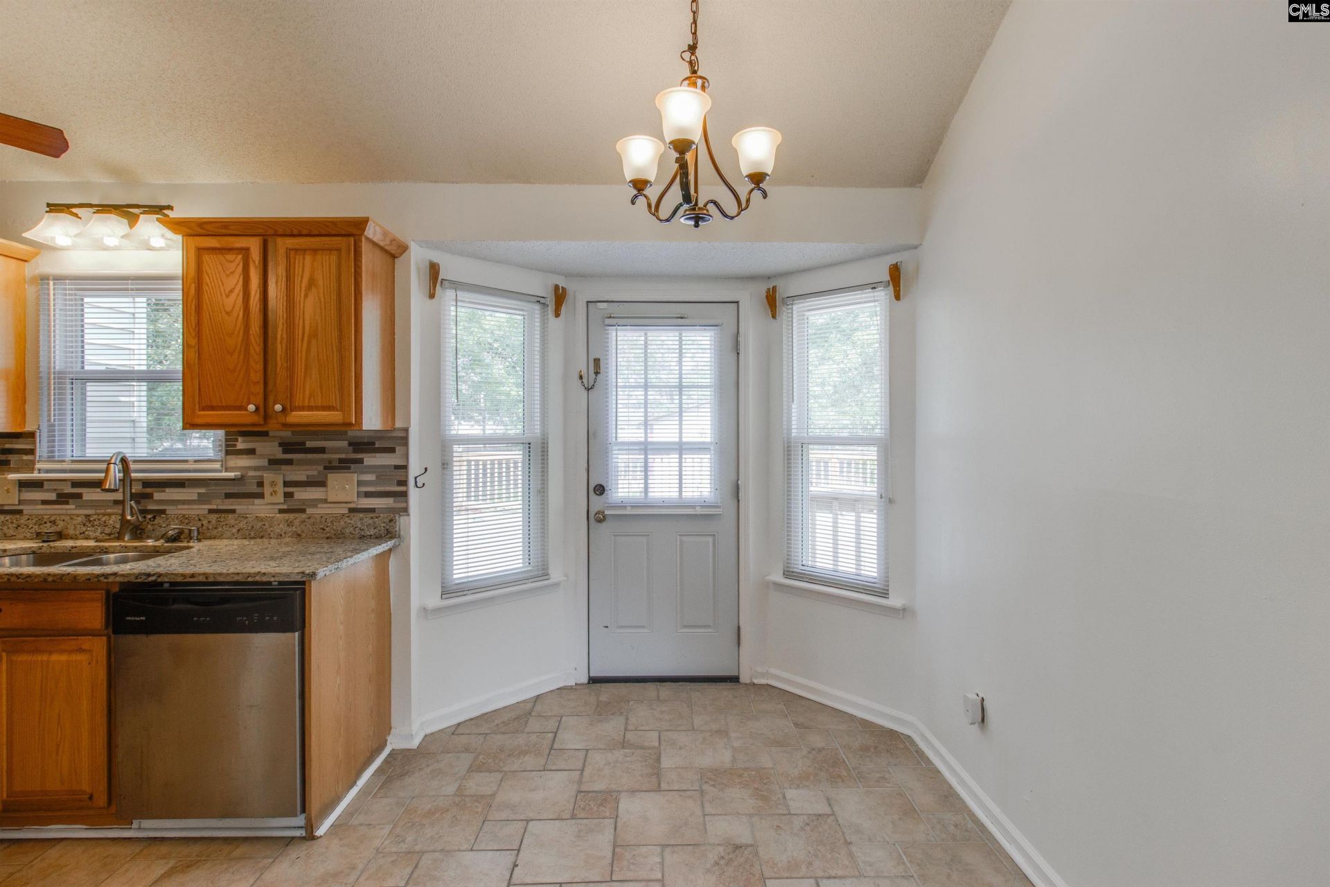 804 Sky Lane Drive  Photo 9