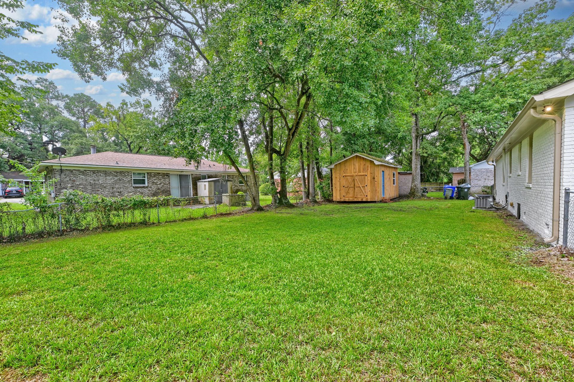 1846 Hazelwood Drive Photo 42