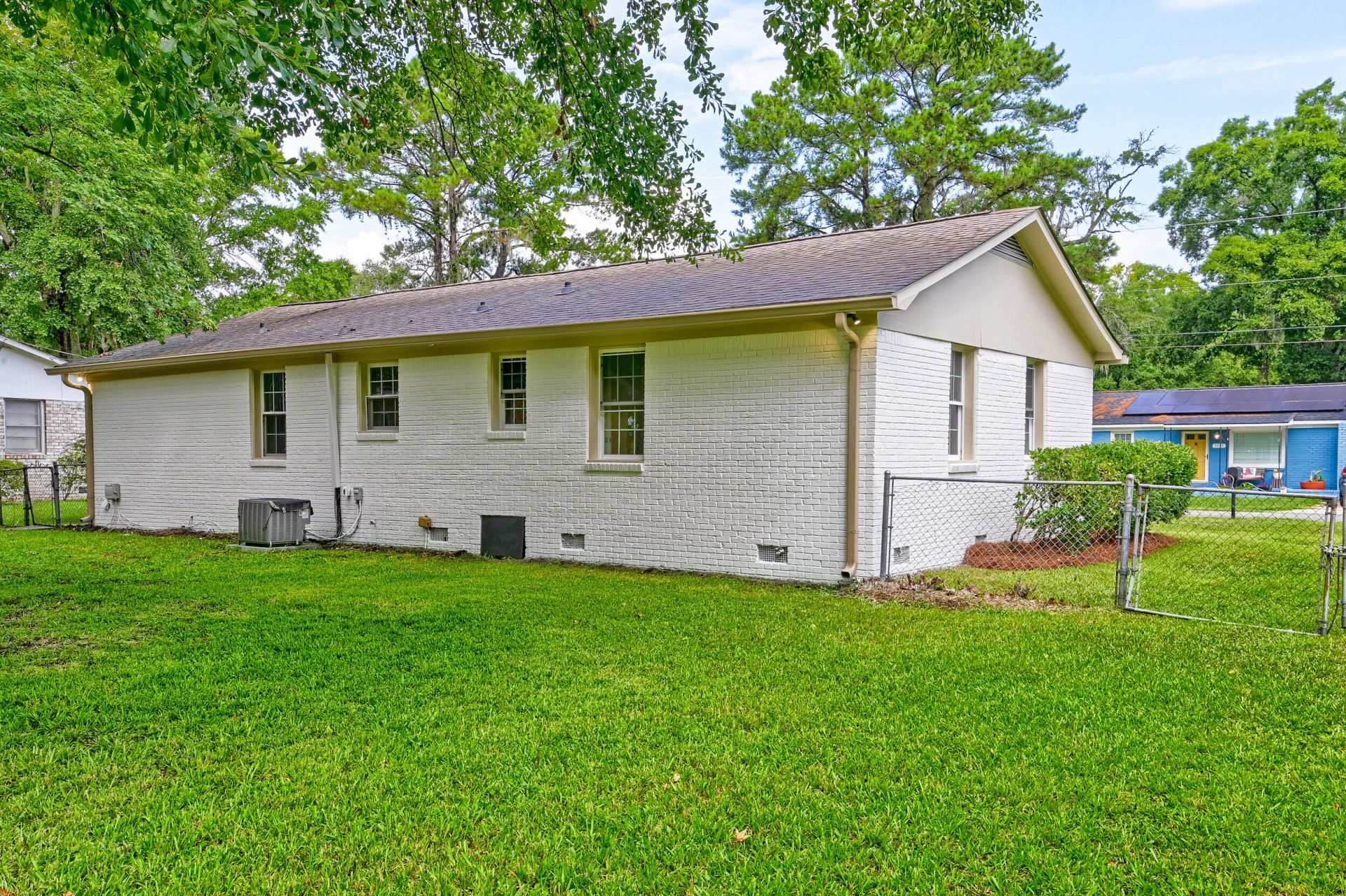1846 Hazelwood Drive Photo 43