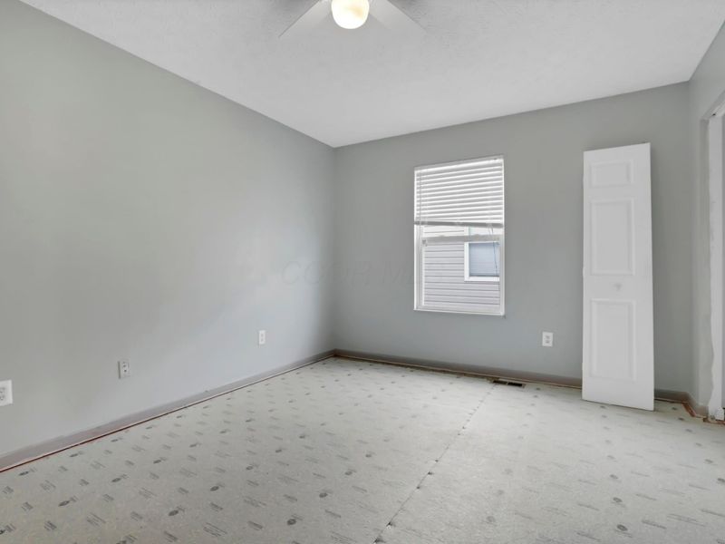 5480 Shannon Square Drive, Canal Winchester, OH 43110 Photo 23