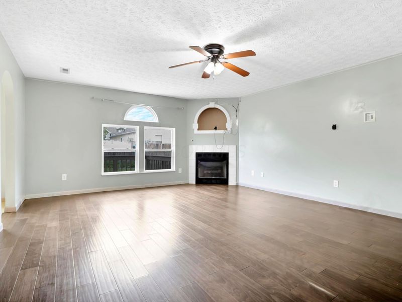5480 Shannon Square Drive, Canal Winchester, OH 43110 Photo 7