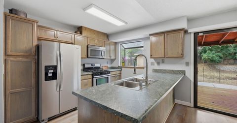 5840 Starcrest Avenue, Reno, NV 89523 Photo