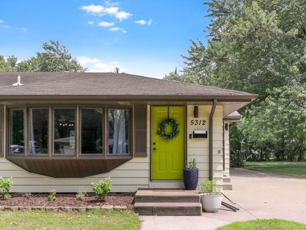 5312 Rhode Island Avenue N, New Hope, MN 55428