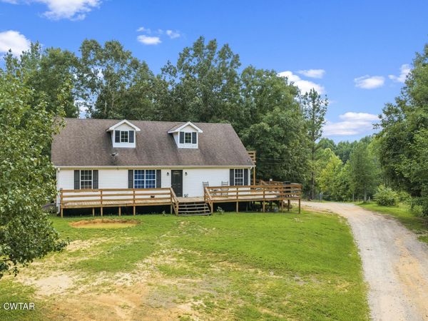 7196 Highway 22 A , Lexington, TN 38351