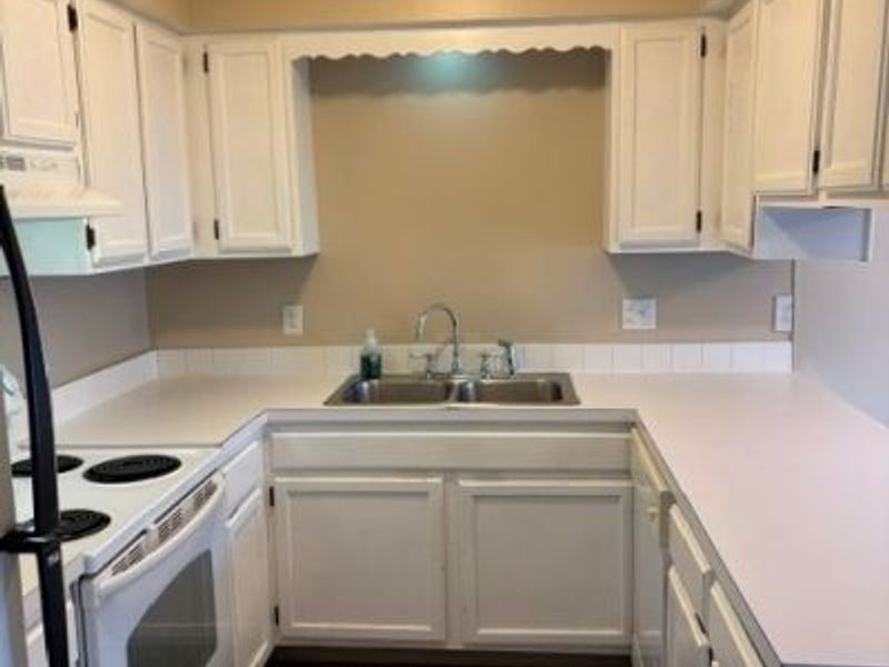 3959 Townhouse Lane, Uniontown, OH 44685 Photo 16